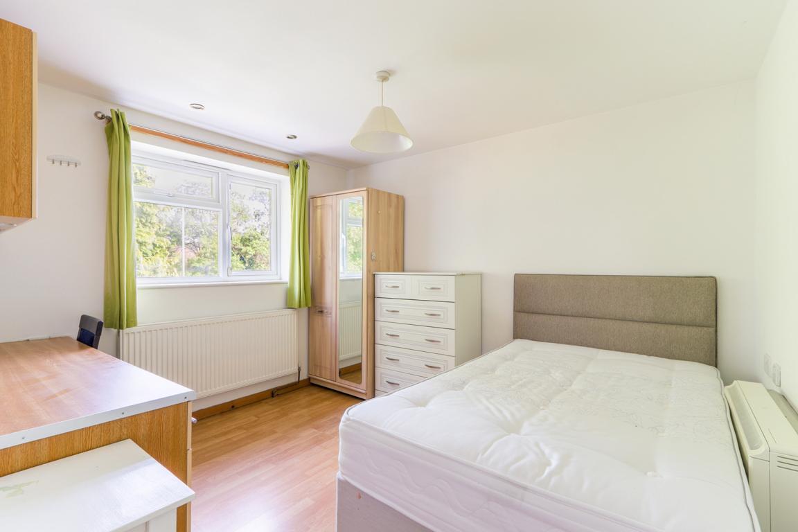 Alan Moss Road property image