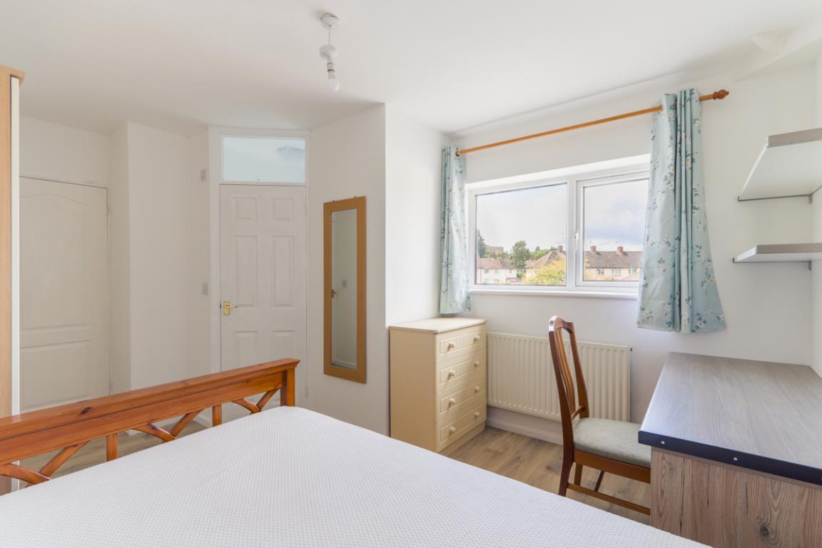 Tennyson Road property image