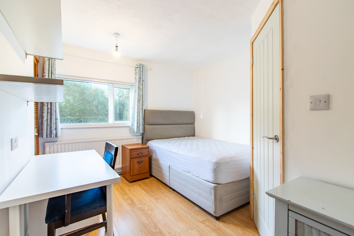 New Ashby Road property image