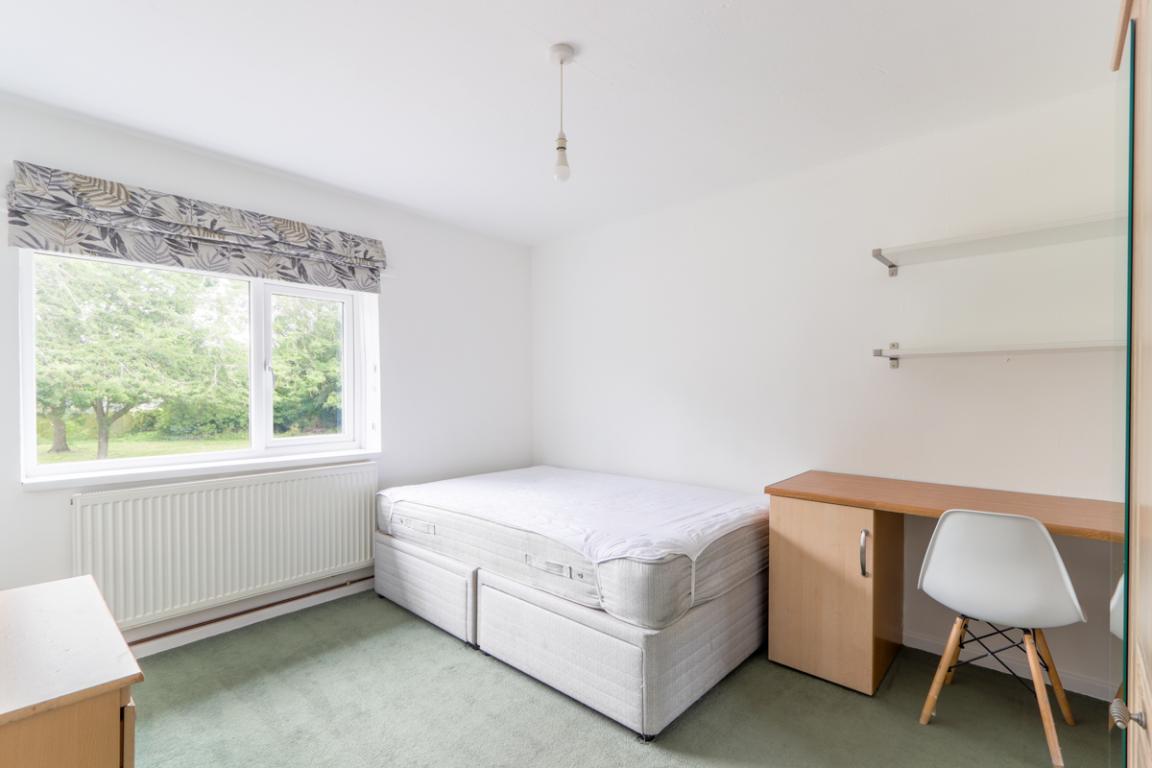 Old Ashby Road property image