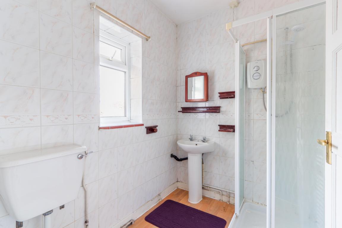 Manor Drive property image