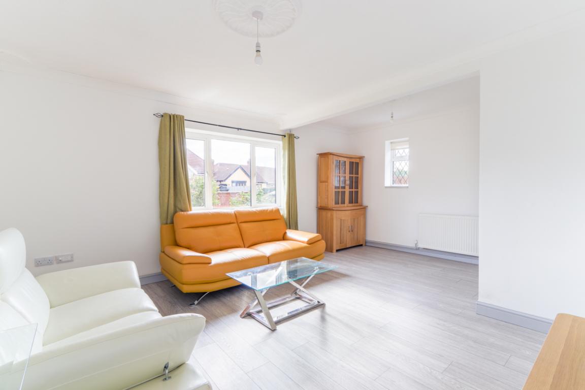Garendon Road property image