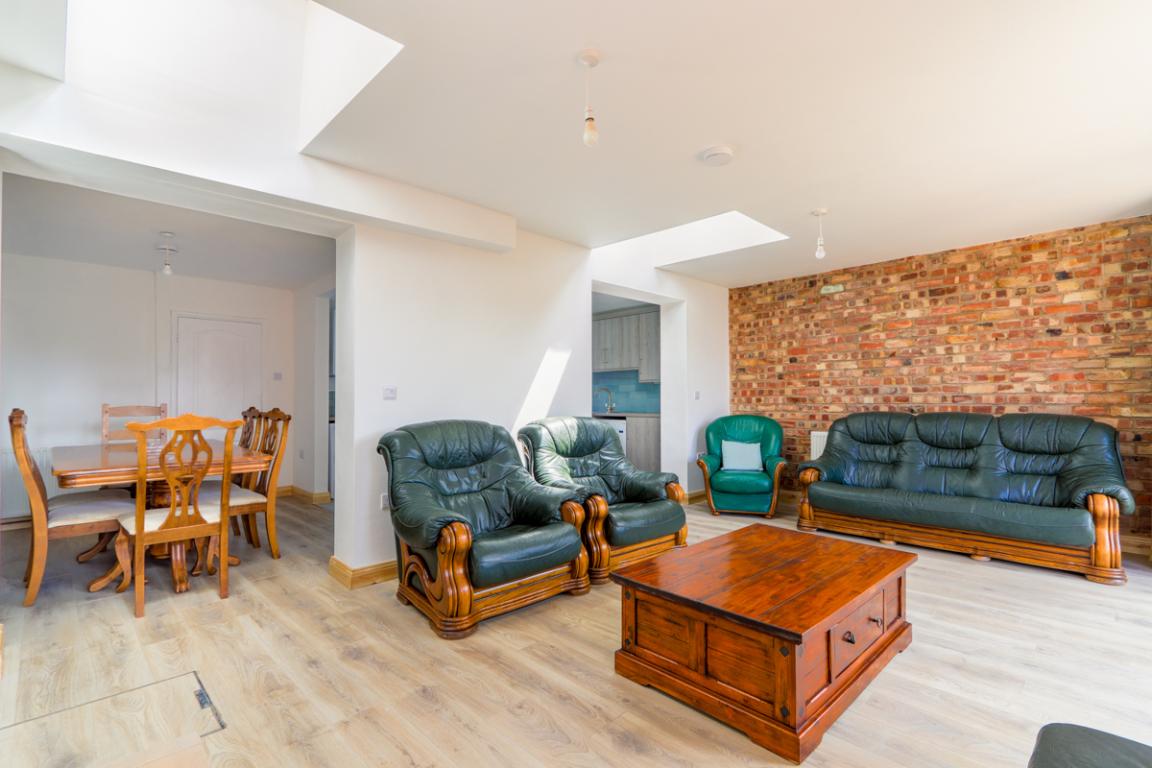 Tennyson Road property image