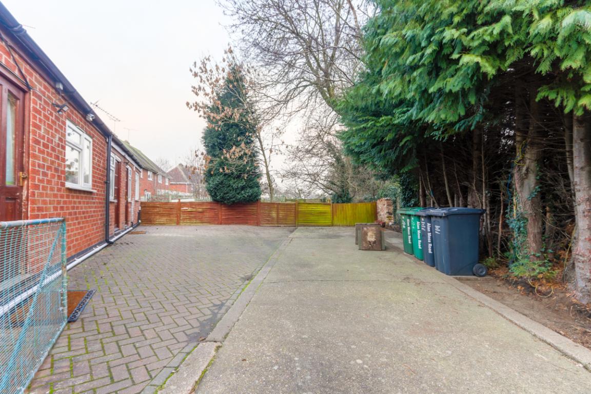 Alan Moss Road property image