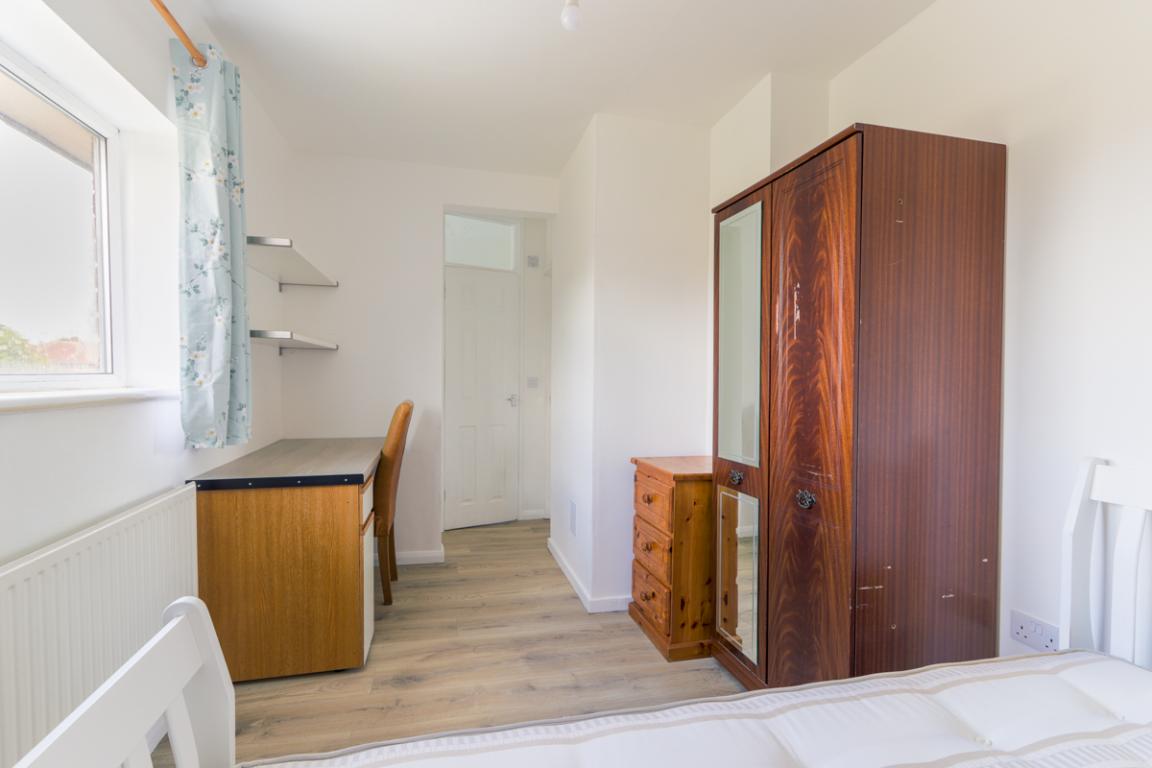 Tennyson Road property image