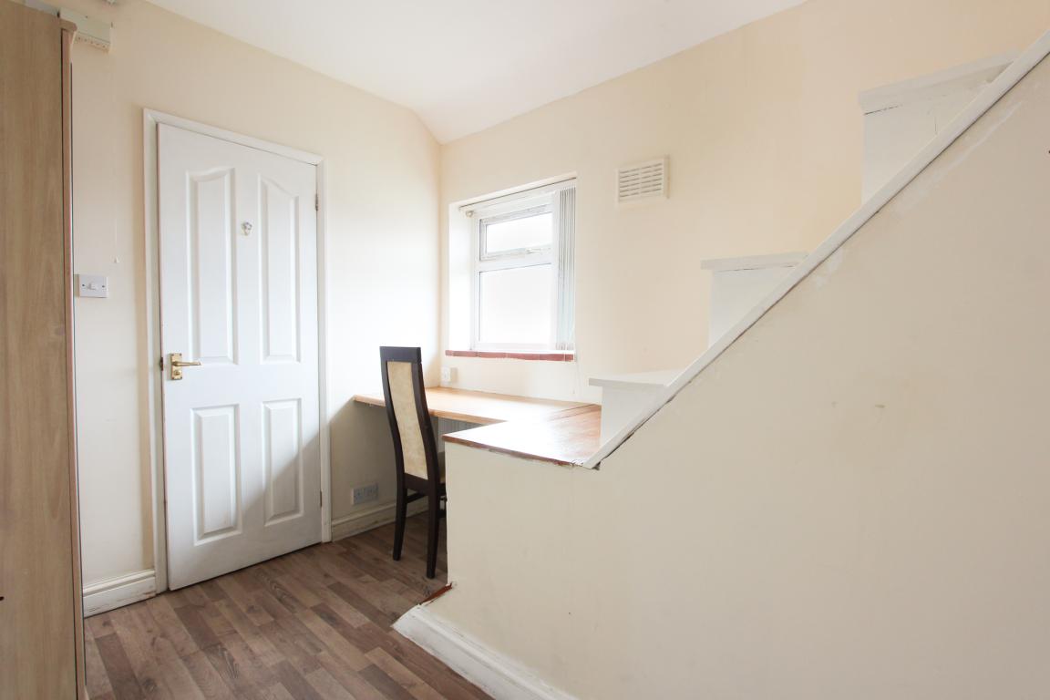 Garendon Road property image