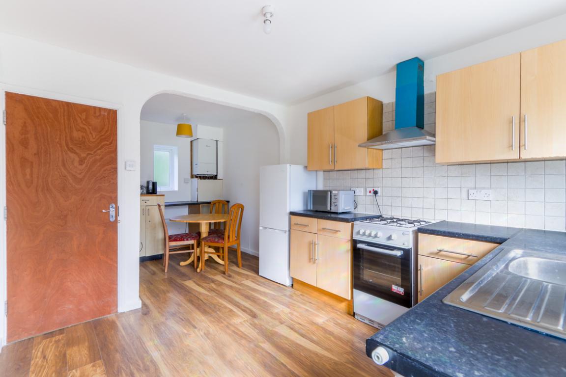 Old Ashby Road property image