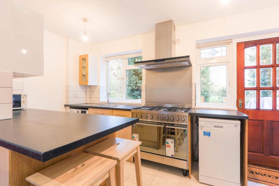Alan Moss Road property image