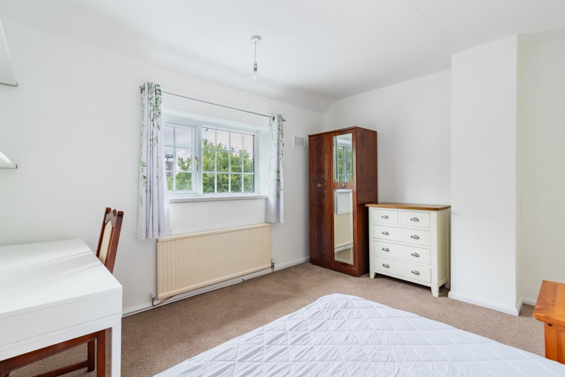 Garendon Road property image