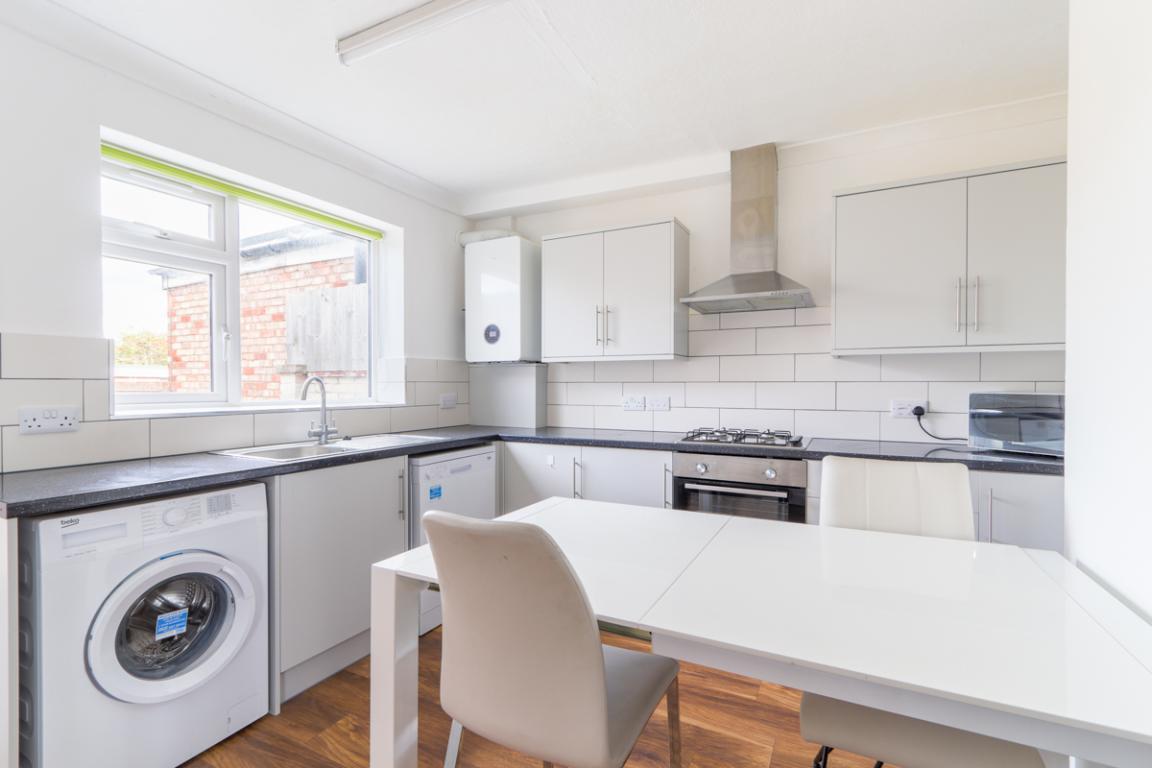 Garendon Road property image