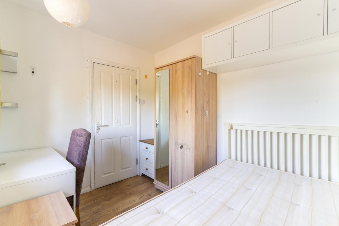 Garendon Road property image