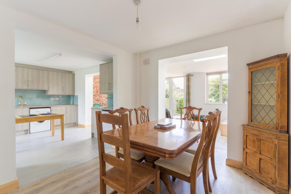 Tennyson Road property image