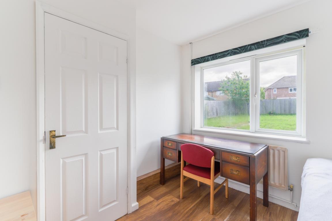 Old Ashby Road property image