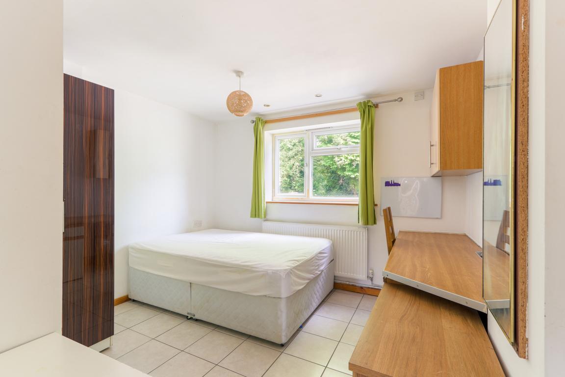 Alan Moss Road property image