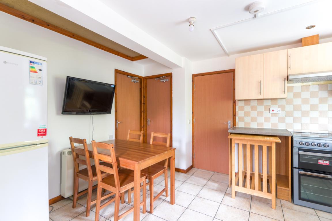 Garendon Road property image