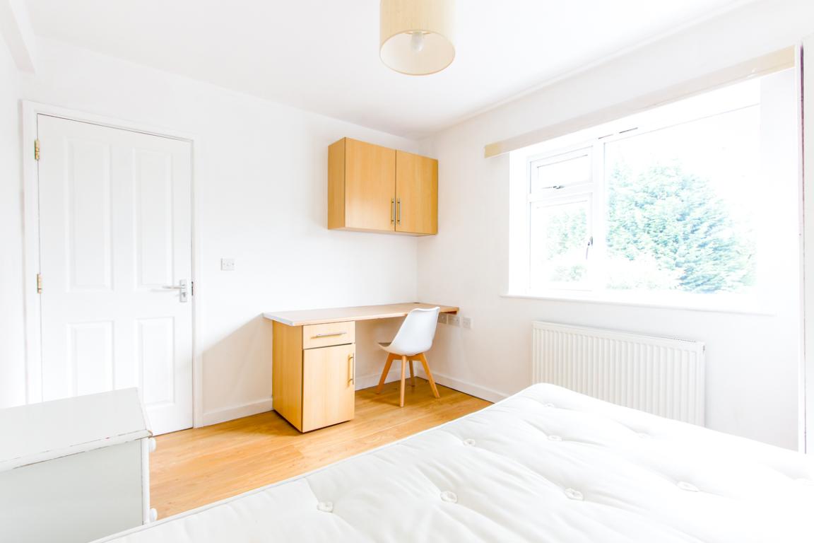 Garendon Green property image