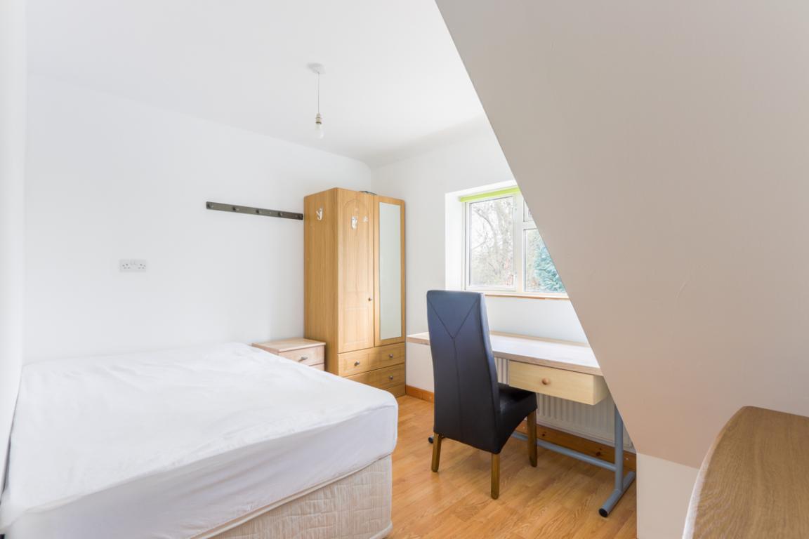 Alan Moss Road property image