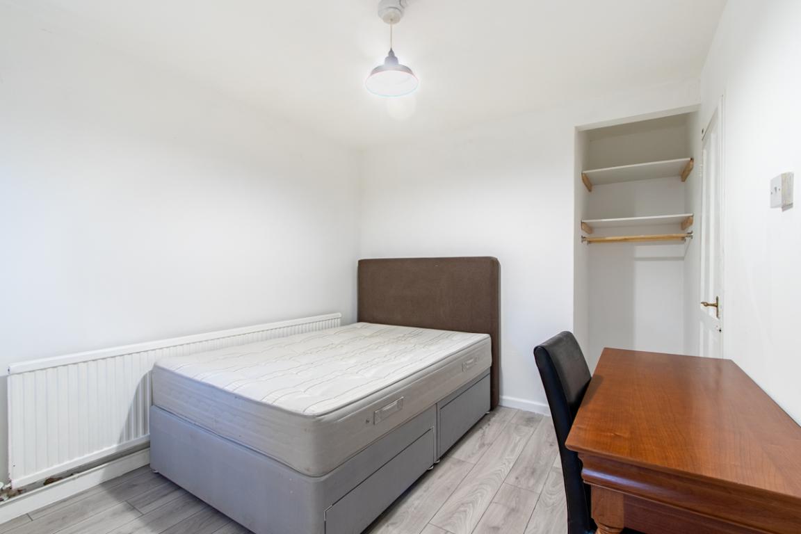 Manor Drive property image