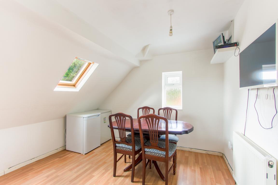 Alan Moss Road property image