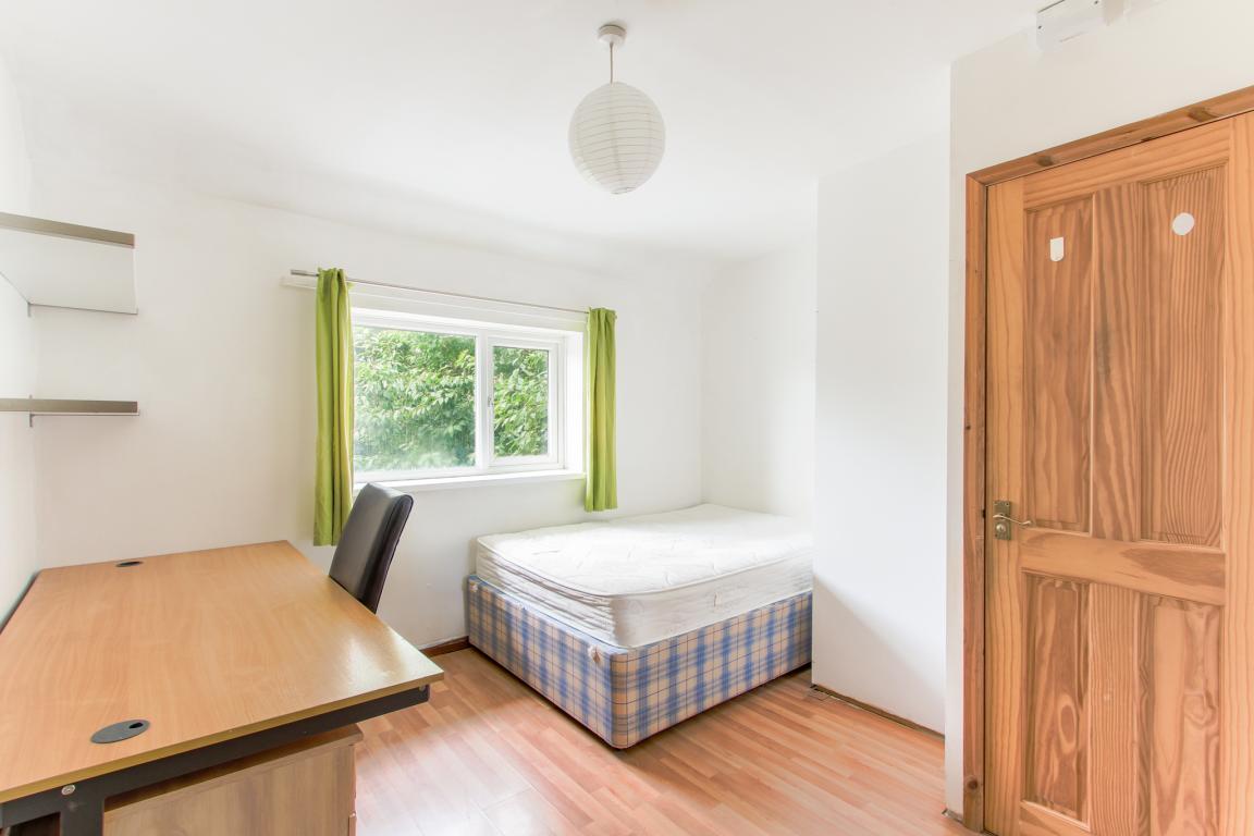 Alan Moss Road property image