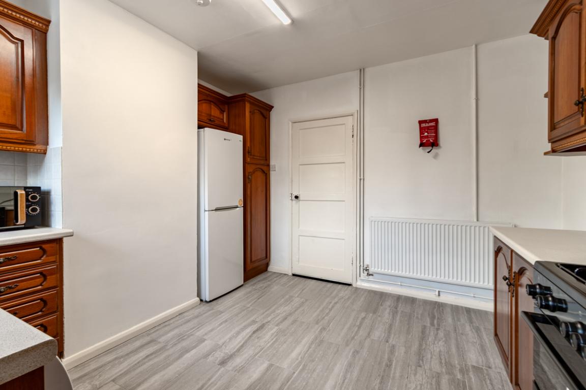 Garendon Road property image
