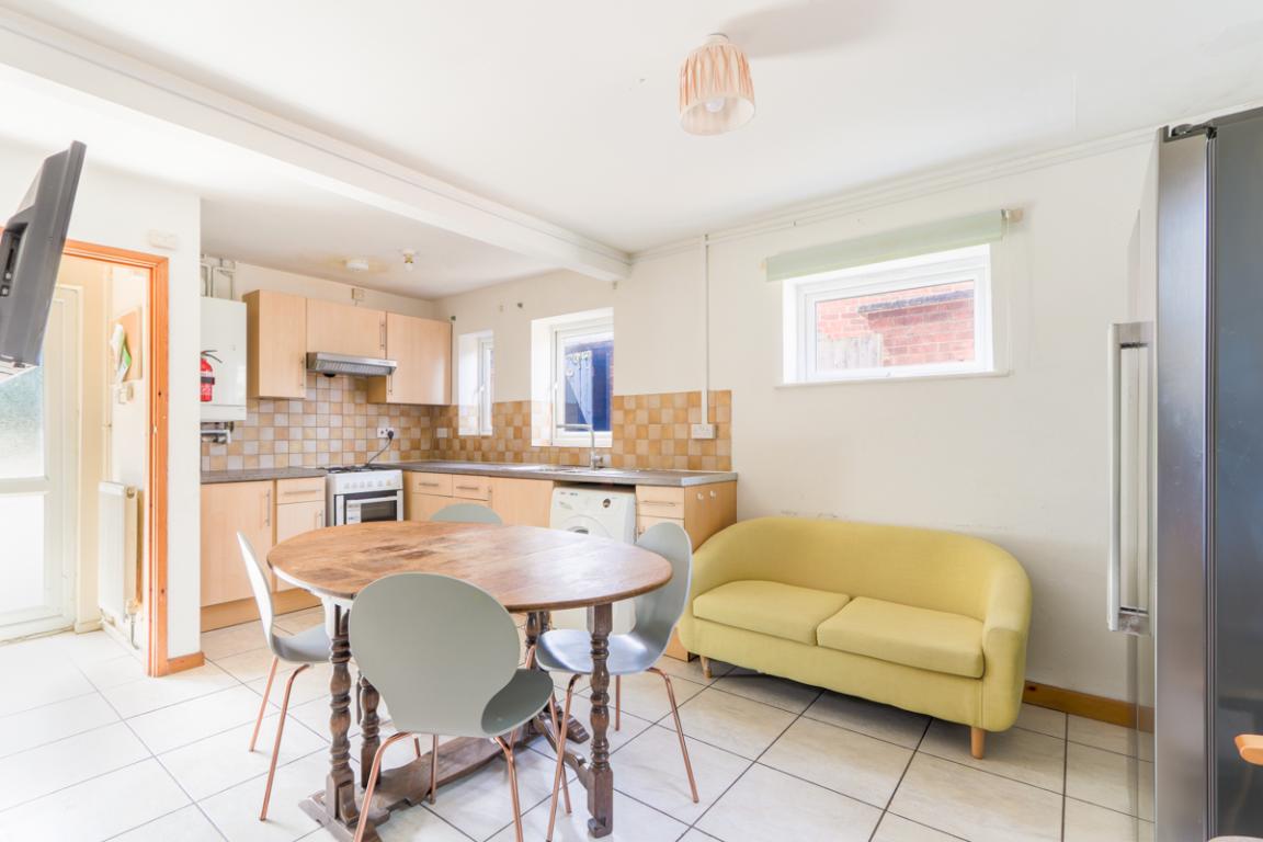 New Ashby Road property image