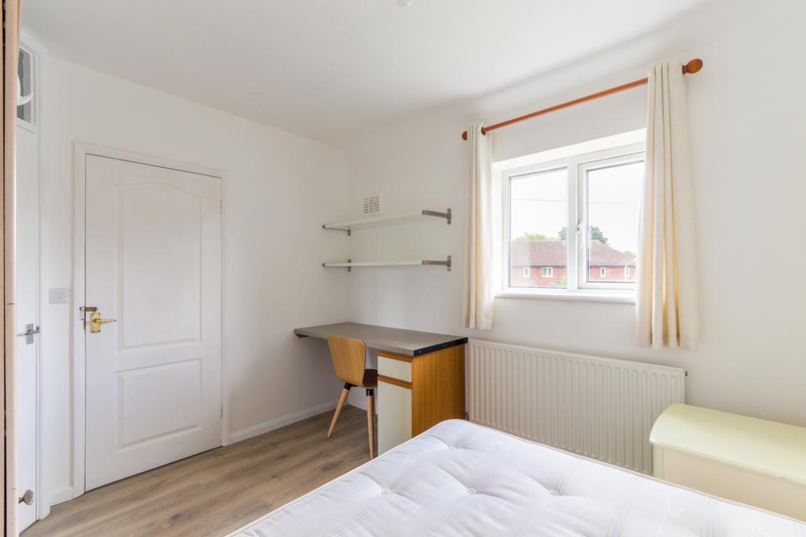 Tennyson Road property image