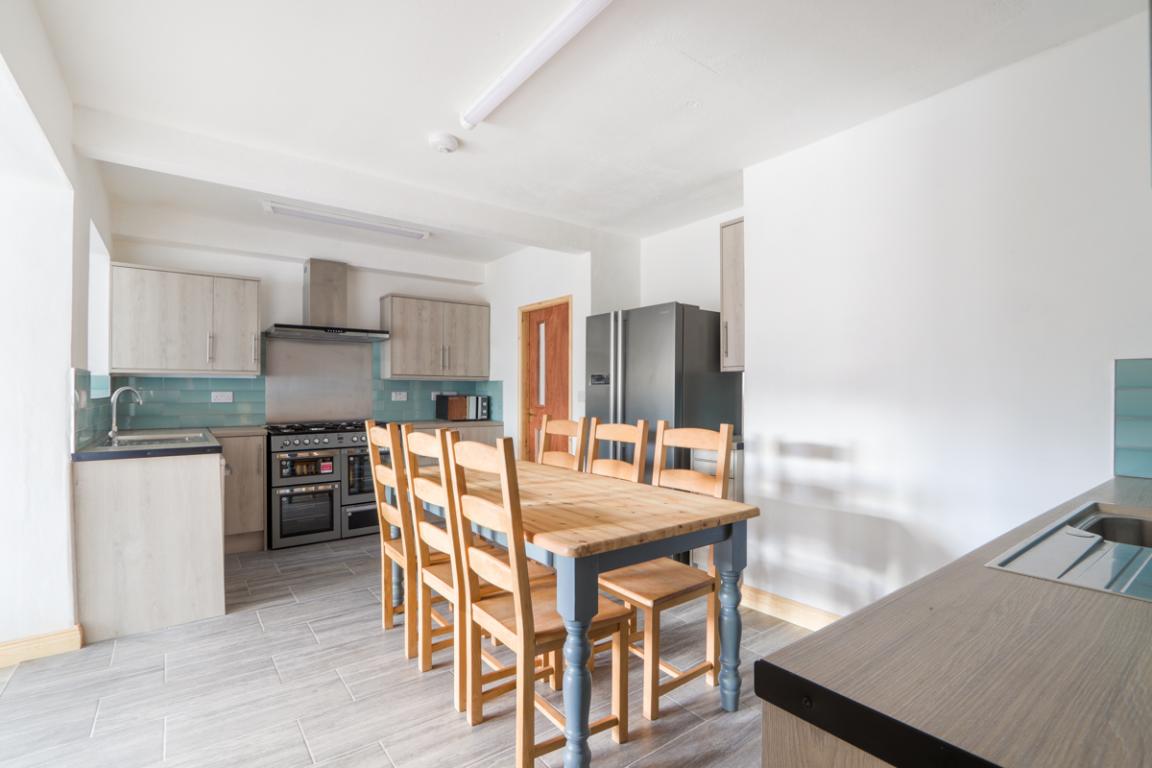 Tennyson Road property image