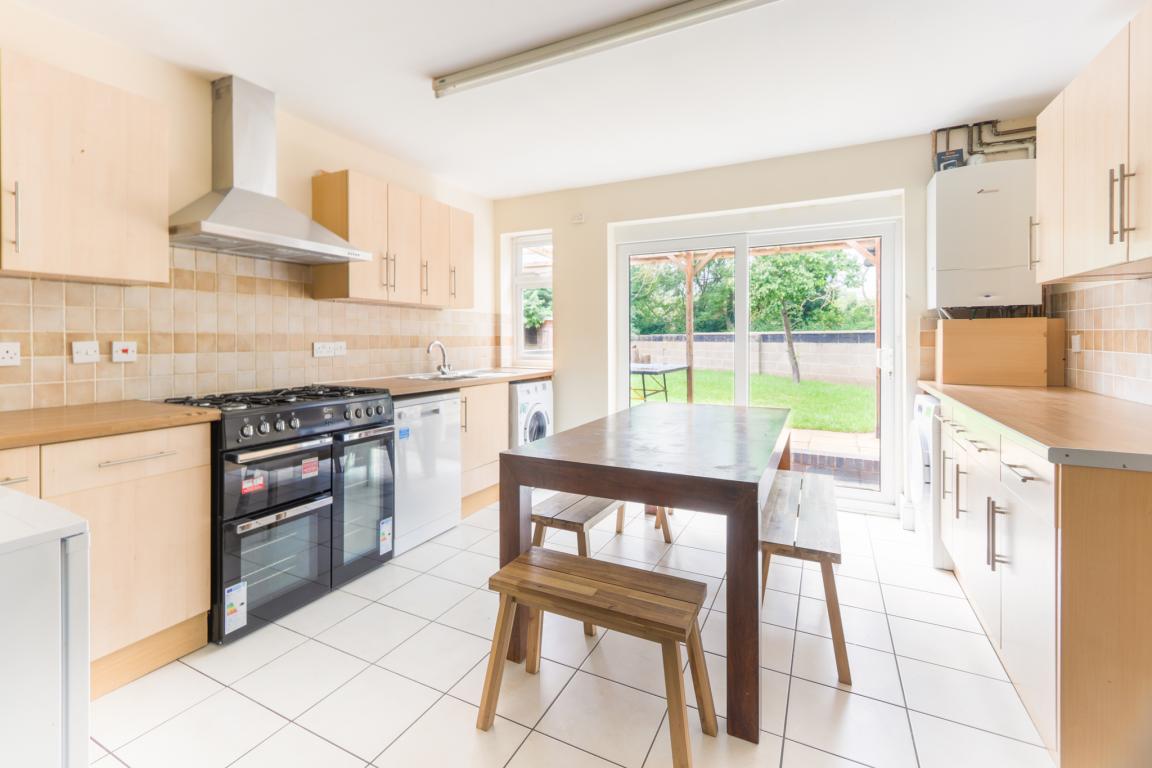 Garendon Road property image