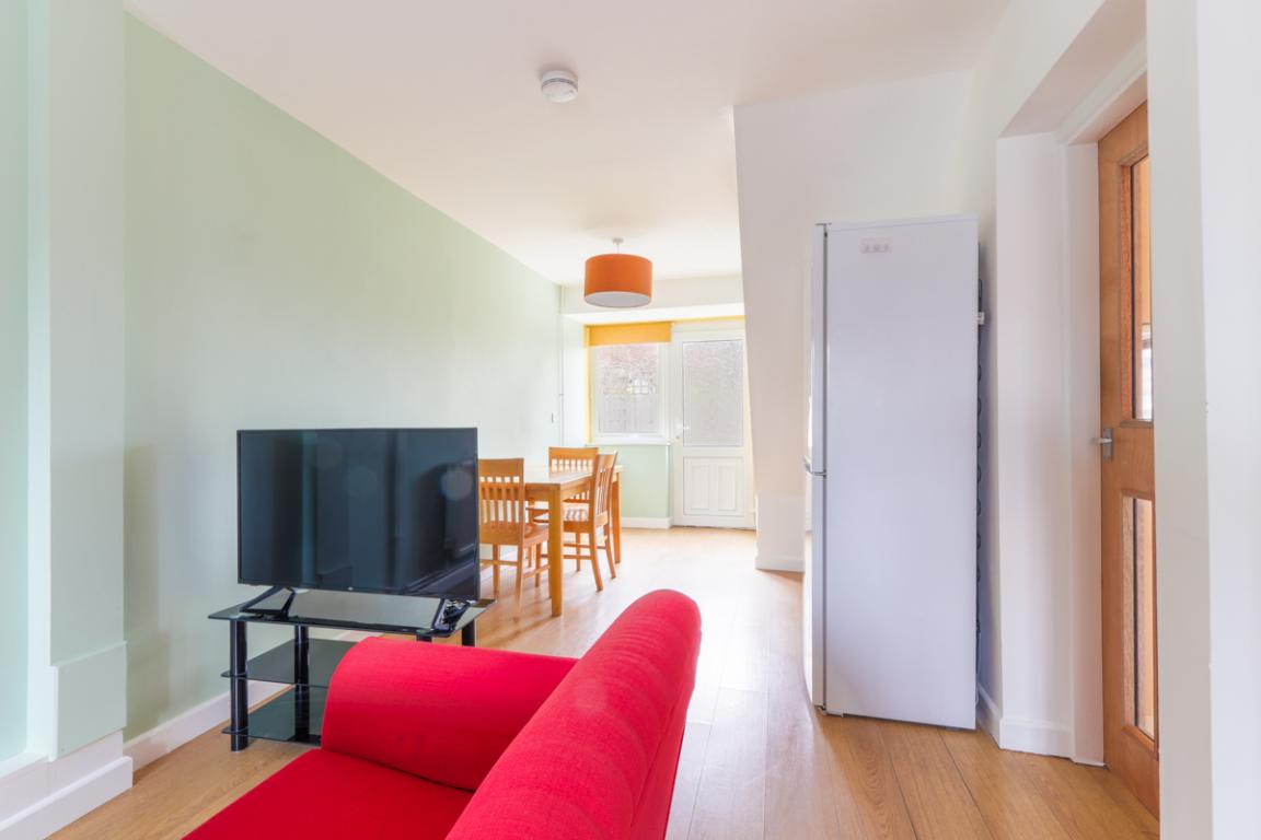 Atherstone Road property image