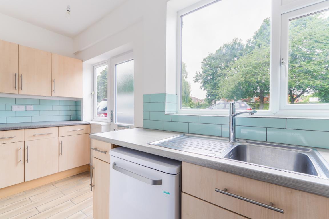 Old Ashby Road property image