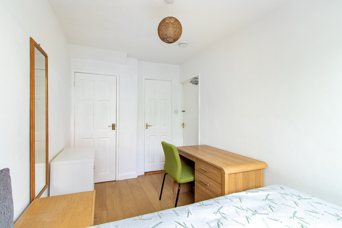 Atherstone Road property image