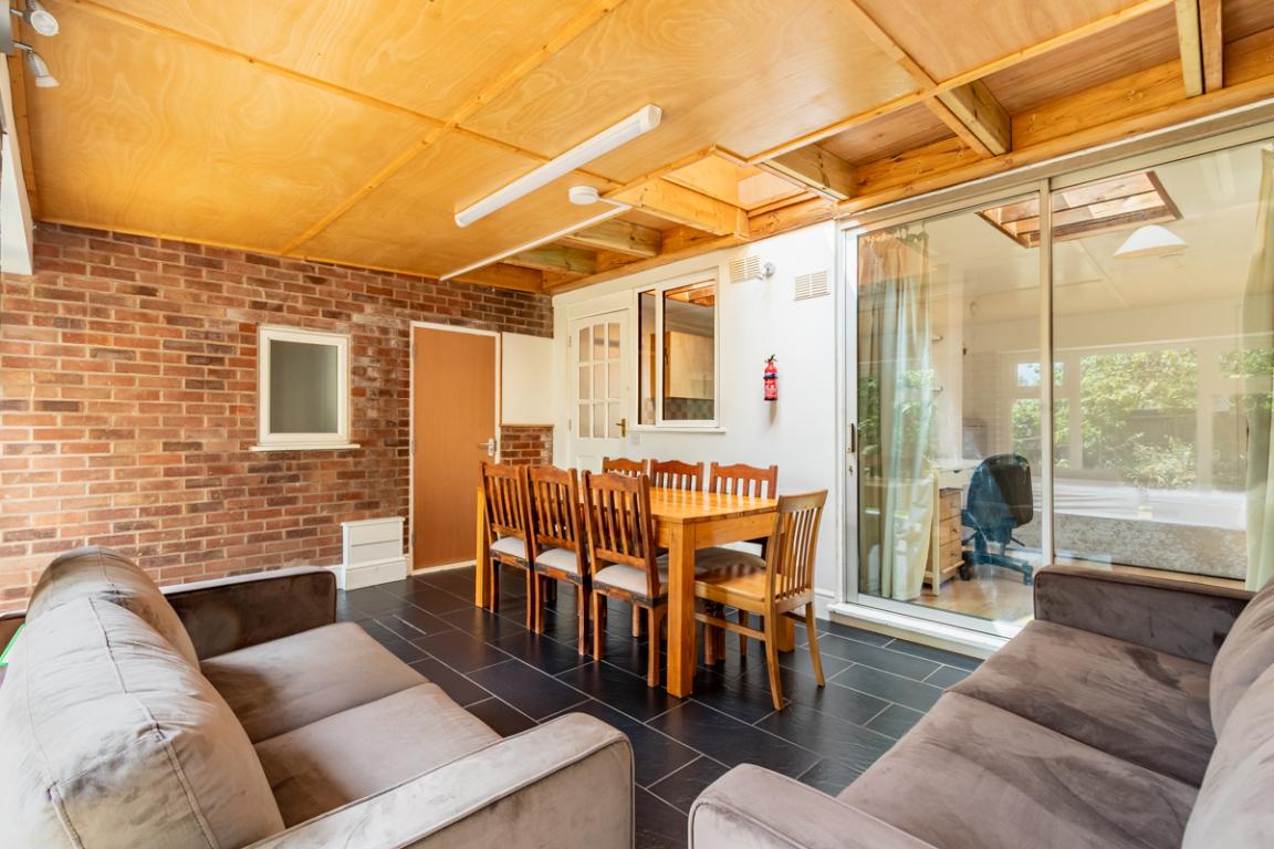 Westmorland Avenue property image