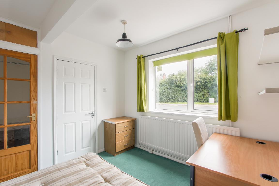 Garendon Road property image