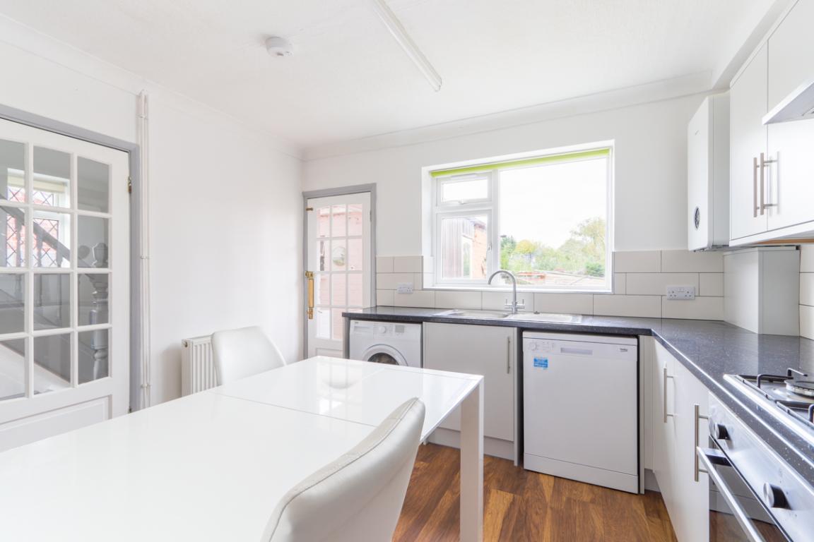 Garendon Road property image